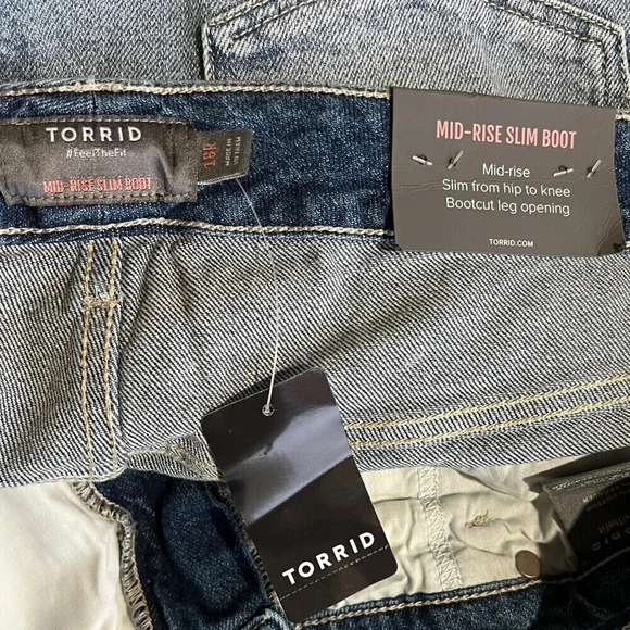 Torrid Perfect Slim Boot Classic Denim Mid-Rise Jean Sz. 18 NWT - Picture 11 of 11